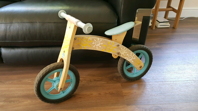 plum balance bike